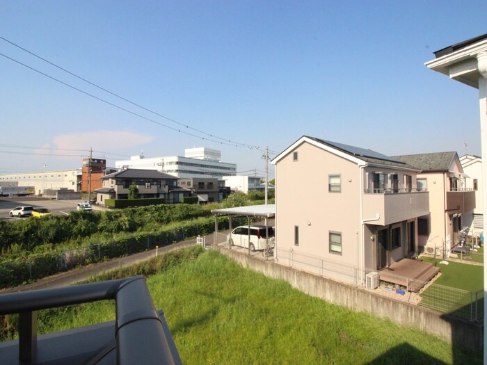 ﾘｰﾌﾞﾙﾌｧｲﾝ一宮市乾町１号棟の物件内観写真