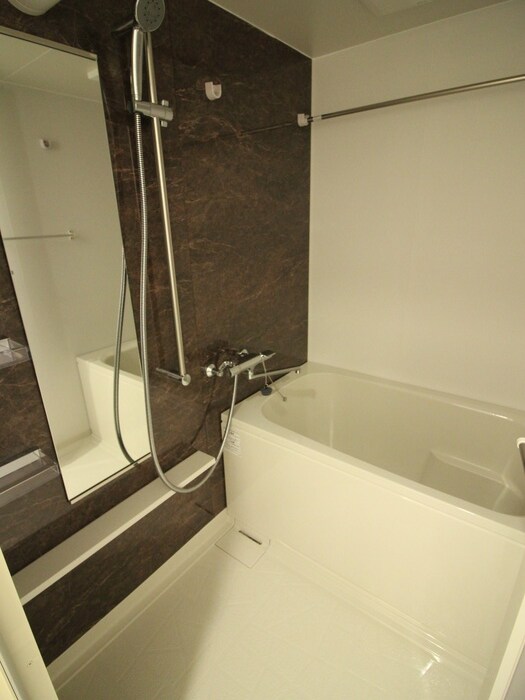 エスカルコートの物件内観写真