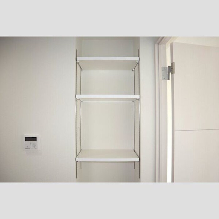 エスカルコートの物件内観写真