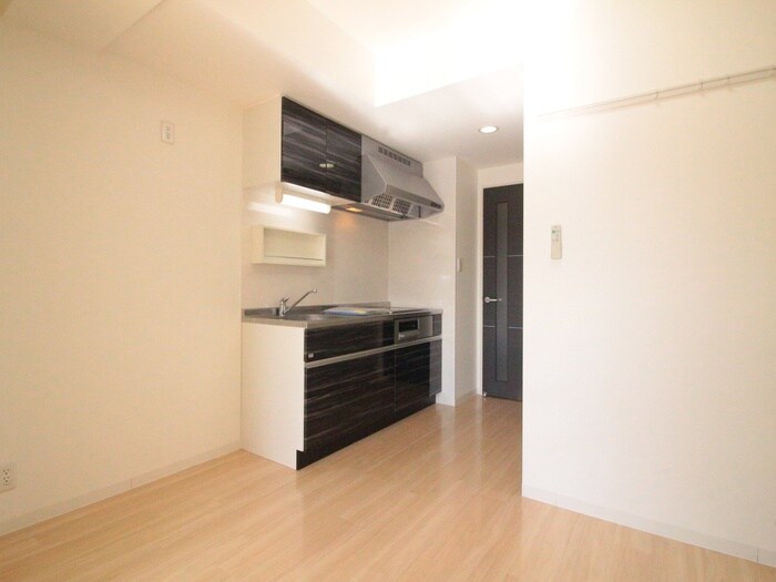 エスカルコートの物件内観写真