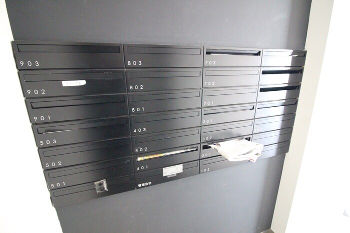 ラ・ルーチェの物件外観写真