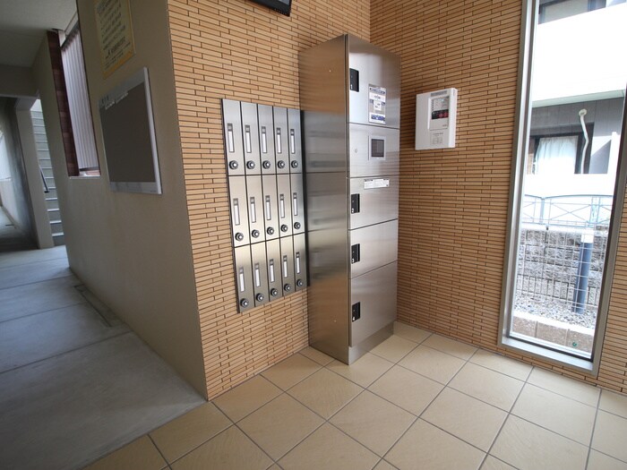 スカーバティー葵の物件外観写真