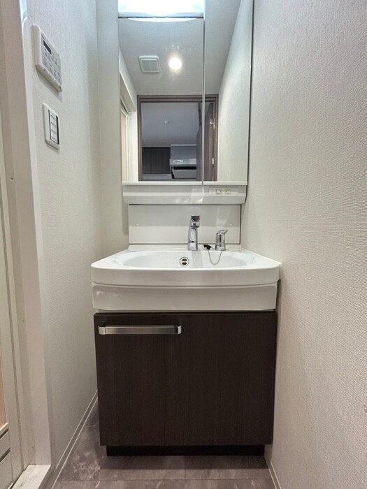 ﾌﾟﾚｻﾝｽ名古屋ﾙｸｿﾘｱ(206)の物件内観写真