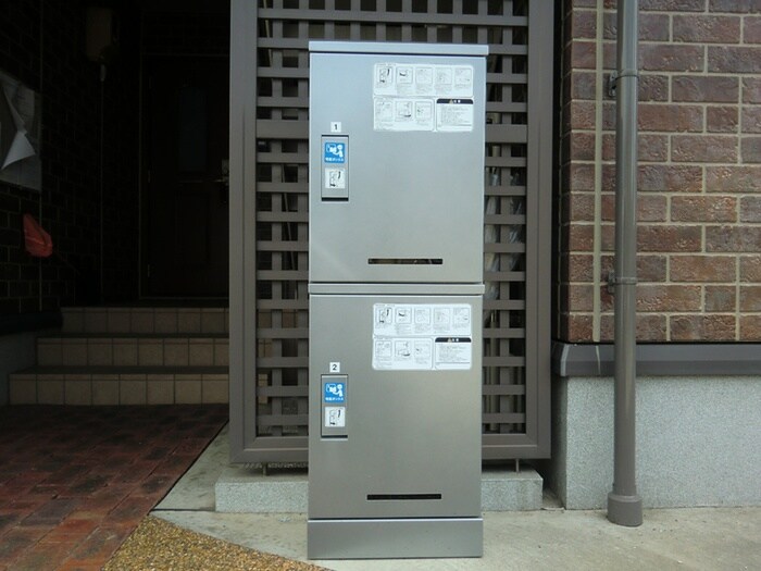 リッシュ・ヴェ－ルの物件外観写真