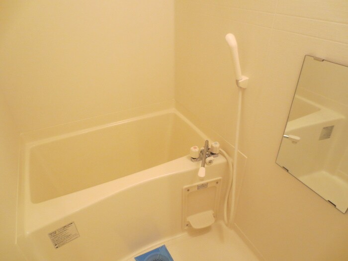 フロール尾頭橋の物件内観写真