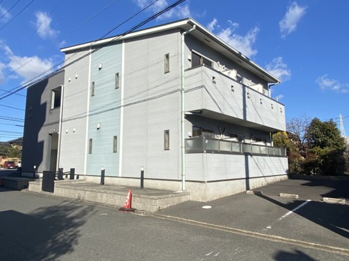 ルイナスの物件外観写真