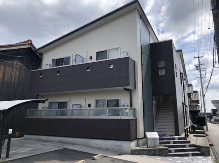 ルイナスの物件外観写真