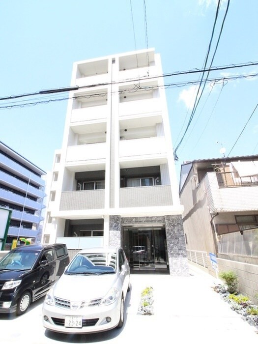 Ｃｏｕｒｔ　ＭＡＲＩＡＧＥの物件外観写真