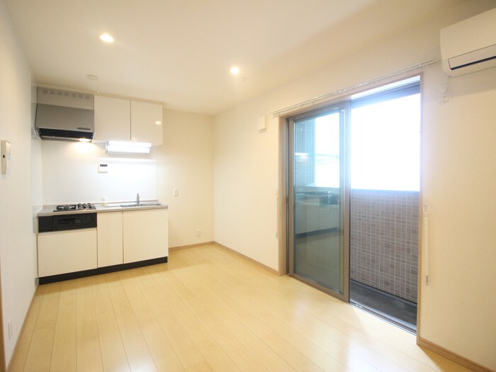 メゾン・ド・ソレイユ黄金の物件内観写真