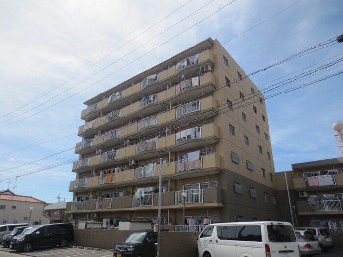 メゾン政喜Iの物件外観写真