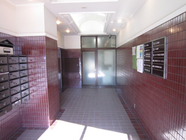 川津ビルの物件外観写真