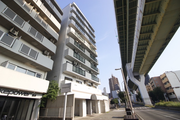 エスポワール名古屋の物件外観写真