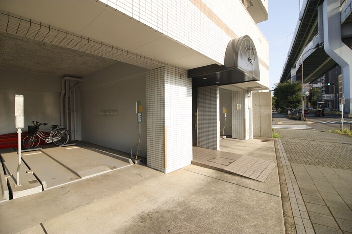 エスポワール名古屋の物件外観写真