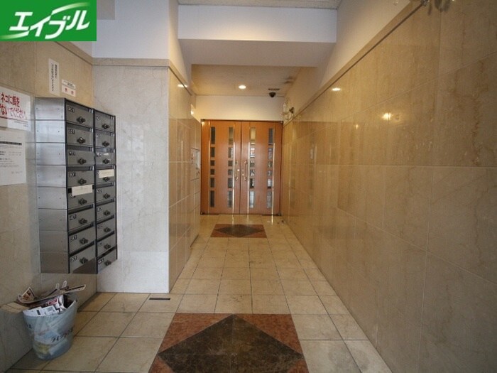 ライジング泉コ－トⅡの物件外観写真