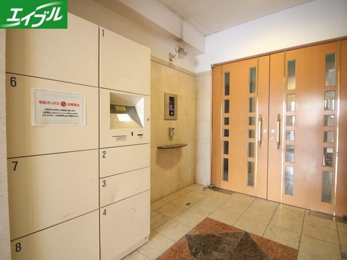 ライジング泉コ－トⅡの物件外観写真