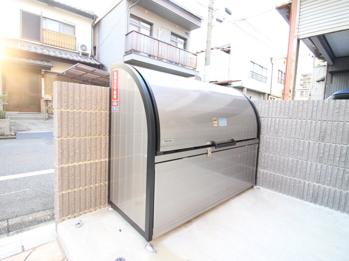 ＣＨＩＦＦＯＮ名駅の物件外観写真