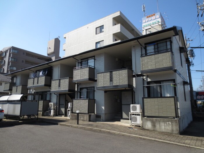 サンライズ小牧中央の物件外観写真