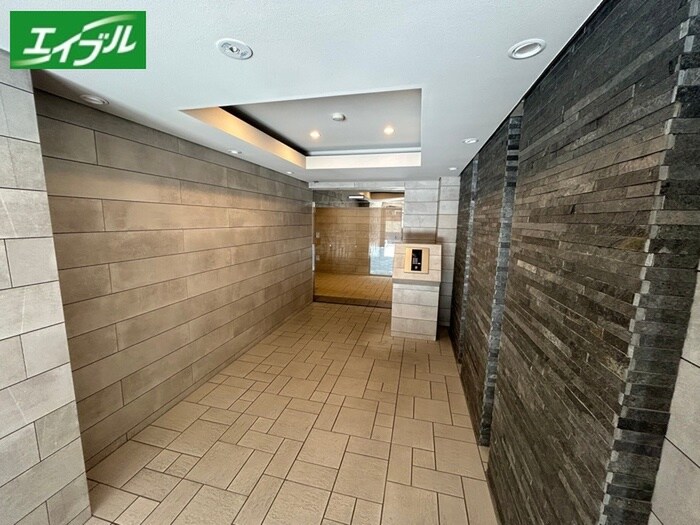 カーサ・グランデ葵の物件外観写真