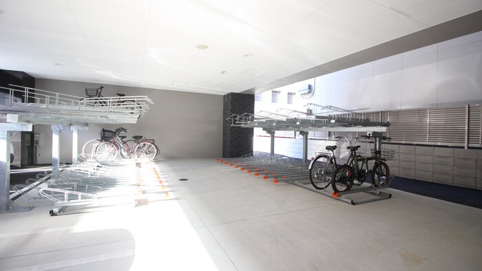 エスリード桜山ル・ヴェールの物件外観写真