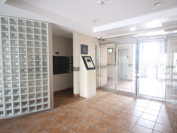 プログレスアサダ瓦町の物件外観写真