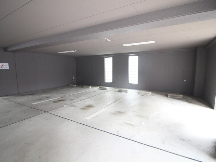 プログレスアサダ瓦町の物件外観写真