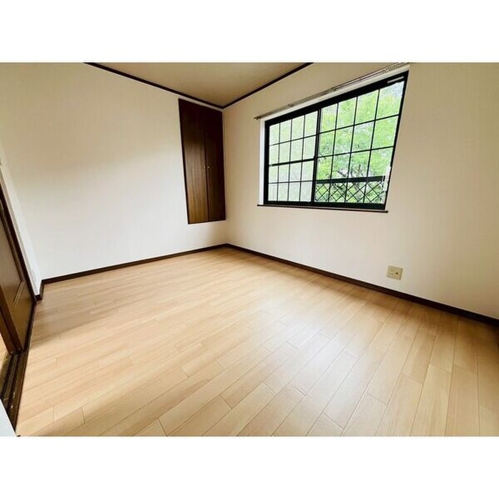 DUPLEX国王205B棟の物件内観写真