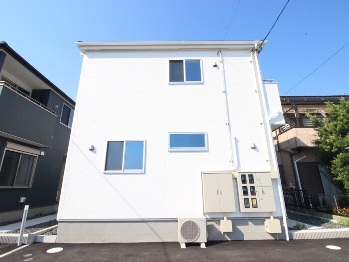 ﾘｰﾌﾞﾙﾌｧｲﾝ一宮市乾町2号棟の物件外観写真