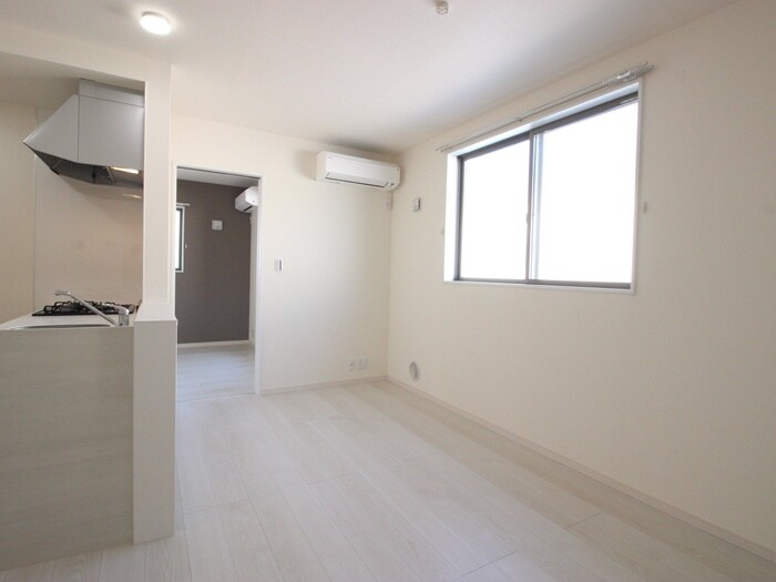 ﾘｰﾌﾞﾙﾌｧｲﾝ一宮市乾町2号棟の物件内観写真