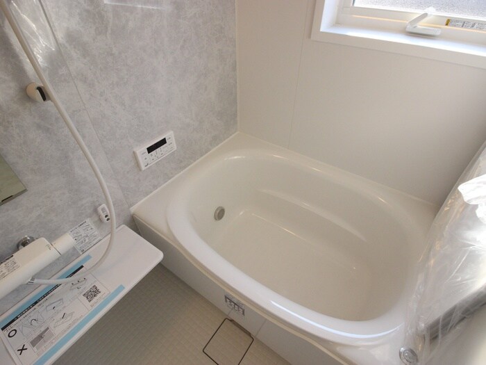 ﾘｰﾌﾞﾙﾌｧｲﾝ一宮市乾町2号棟の物件内観写真