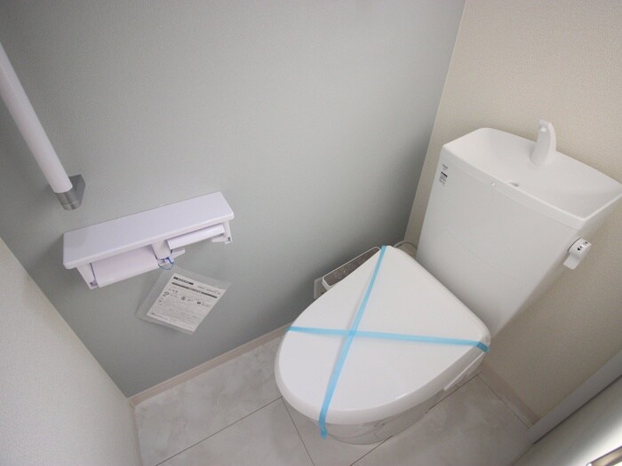 ﾘｰﾌﾞﾙﾌｧｲﾝ一宮市乾町2号棟の物件内観写真