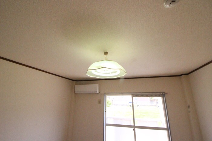 サープラスワン幸の物件内観写真