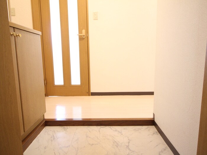 第三奥村マンションの物件内観写真