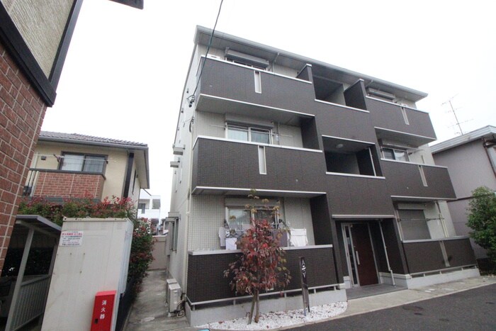 ファミール南山Cの物件外観写真