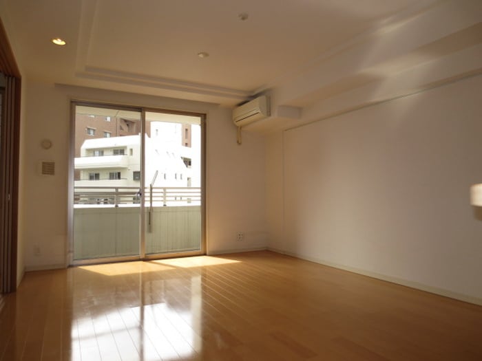 レジディア泉の物件内観写真