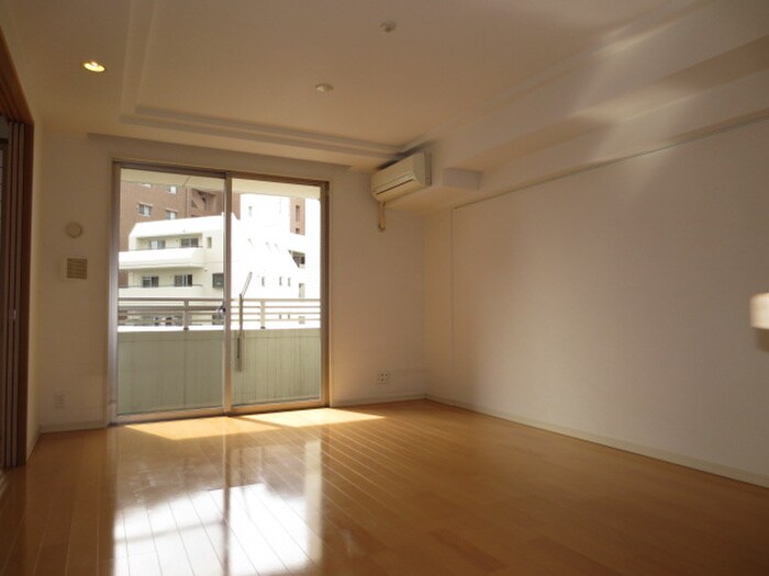 レジディア泉の物件内観写真