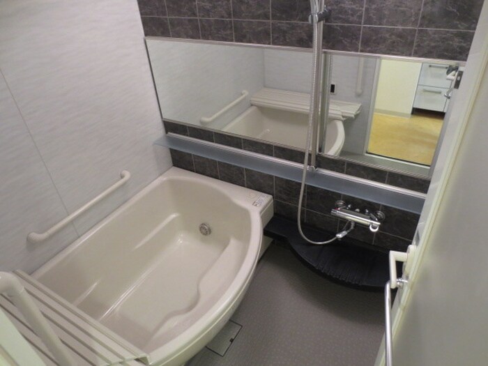 レジディア泉の物件内観写真