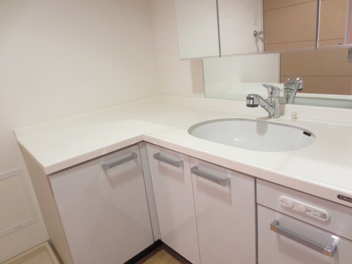 レジディア泉の物件内観写真