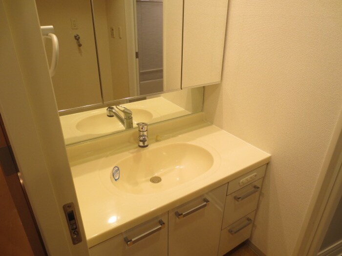 レジディア泉の物件内観写真