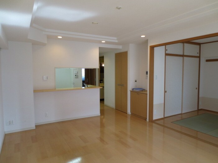 レジディア泉の物件内観写真