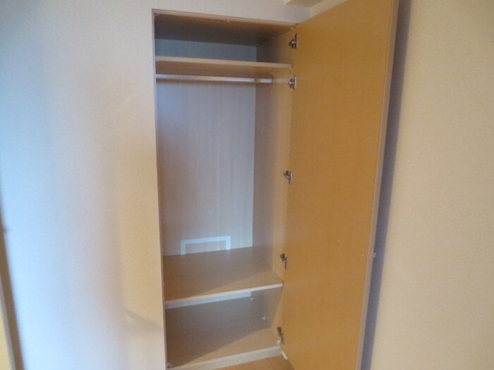 レジディア泉の物件内観写真