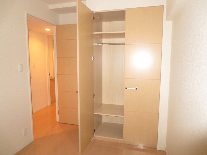 レジディア泉の物件内観写真