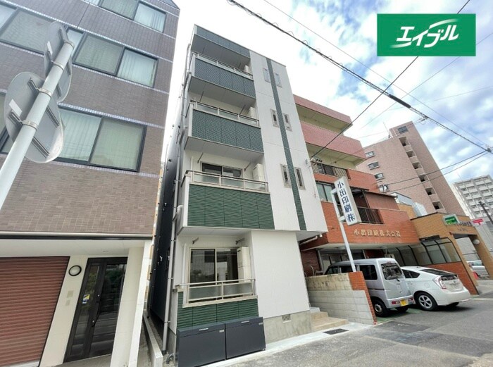 プラティーヌ千代田の物件外観写真