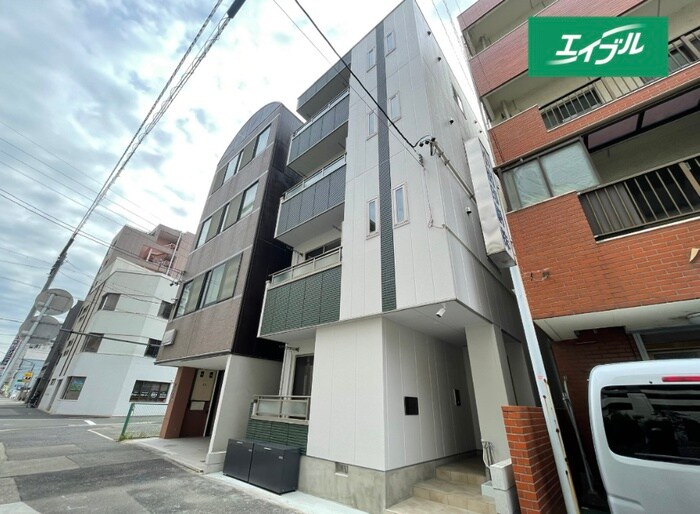 プラティーヌ千代田の物件外観写真