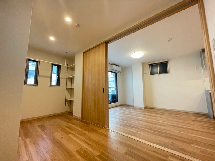 プラティーヌ千代田の物件内観写真