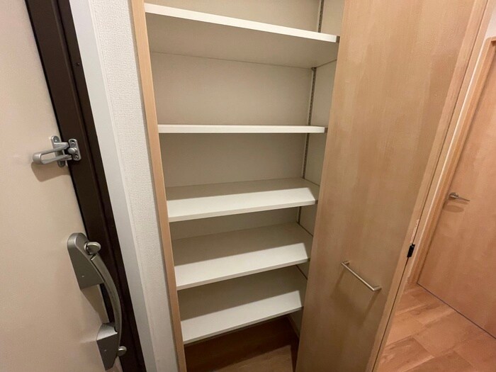 プラティーヌ千代田の物件内観写真