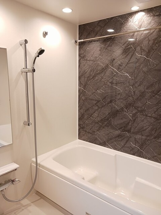 アドーラ　浅井　Ⅰ　の物件内観写真