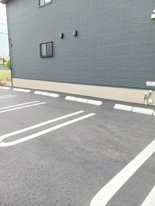 アドーラ　浅井　Ⅰ　の物件外観写真