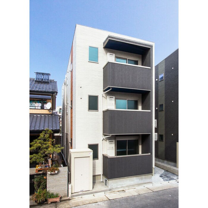 LUCEの物件外観写真