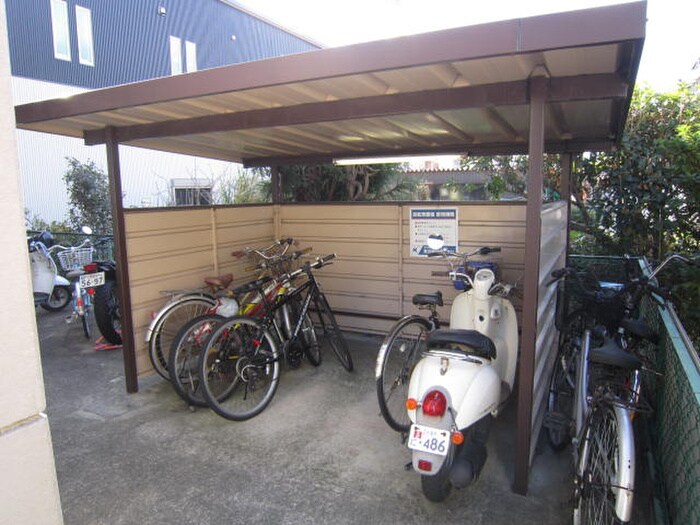 メゾン鹿田の物件外観写真