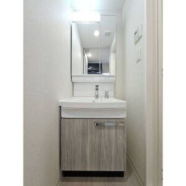 ﾃﾞｨｱﾚｲｼｬｽ名古屋浄心（1002）の物件内観写真